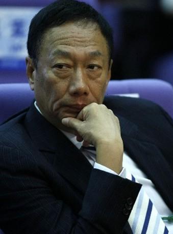 富士康百萬自動化機(jī)械手臂計劃面臨多重障礙