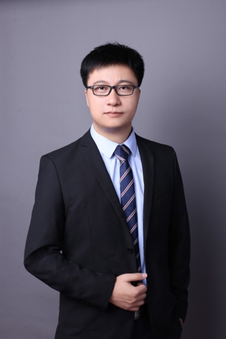 從學(xué)生到白領(lǐng) 大學(xué)生職業(yè)生涯規(guī)劃、簡歷撰寫及面試技巧