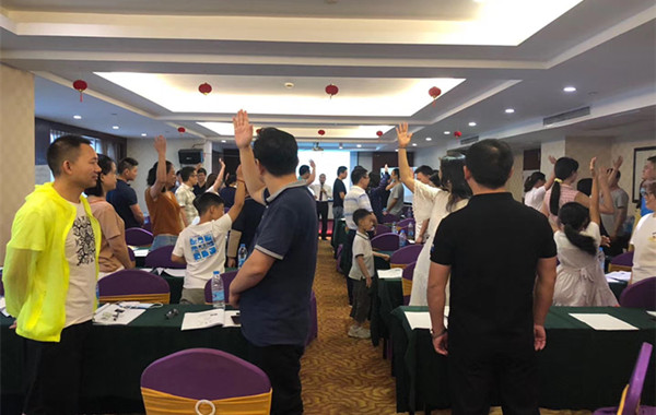 浙江財經(jīng)大學《EQ情商管理與陽光心態(tài)》兩天課程圓滿結(jié)束！