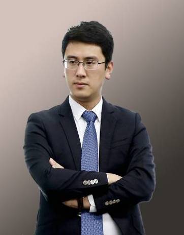 從校園人到職業(yè)人的轉(zhuǎn)變