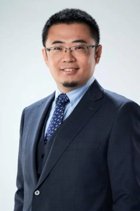 把握時(shí)機(jī)，迅速轉(zhuǎn)型 《“碳達(dá)峰、碳中和”背景下企業(yè)如何低碳循環(huán)發(fā)展》